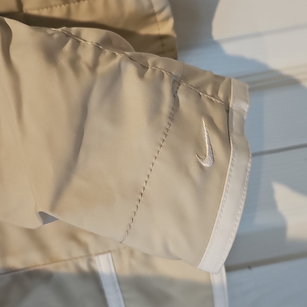 Vintage Early 2000s Nike Beige Full-Zip Jacket – Made in Philippines, Size S - Picture 3 of 5